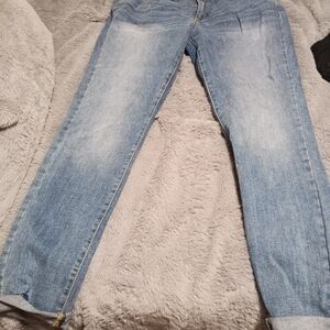 Universal Thread Blue Denim Jeans